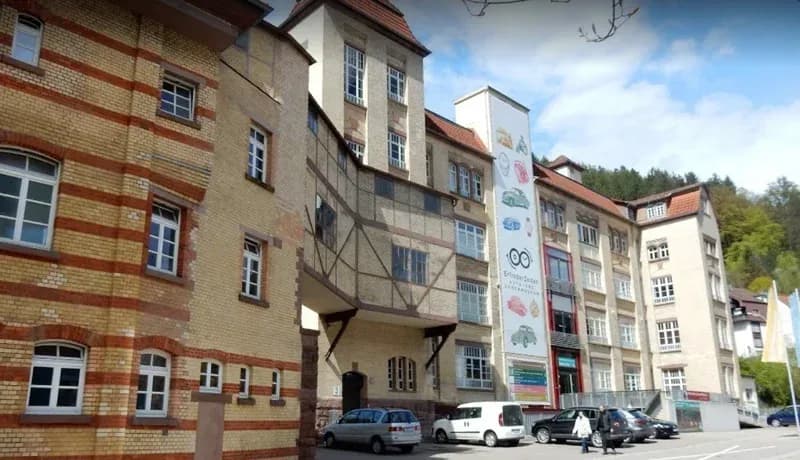 Erfinder-Zeiten Auto & Uhrenmuseum